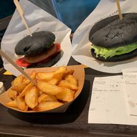 Vegan burgers and fries, which were served with mayo (probably not vegan) at Magdalena Food & Fun in Postojna