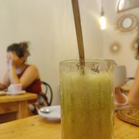 Healthy greens at Café Floh in Barcelona