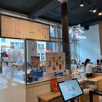 Ordering Area at Lazy Sundaes in New York City