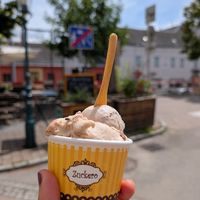 Choco banana ice cream😋 at Zuckero 3400 in Klosterneuburg