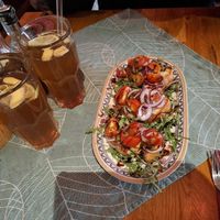Bruschetta with tomatoes, onions and kapers at Am Rathaus in Fuessen