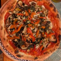 Vegan pizza at Am Rathaus in Fuessen