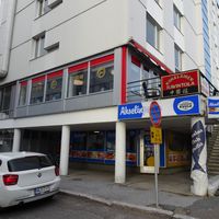 Access from the street at Zhong Guo Long in Savonlinna