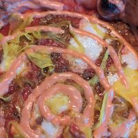 Special Tavči Kuhna collaboration pizza at Šmeks Lounge Bar in Radovljica