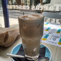 Iced soy latte at Dídola in Zaragoza