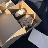 Blueberry lemon cake and bananabread   at Gorilla in Berlin