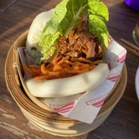 Bun with Indian oyster mushroom: not so good  at Veganees in Amsterdam