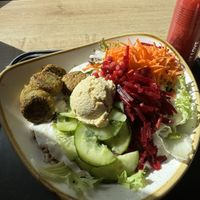   at Dean & David - Makartplatz in Salzburg