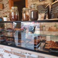 Vibe at La Tribu - Pastelería Vegana in Barcelona