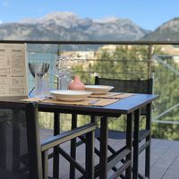 Vistas a la Serra de Tramuntana at Bacán Pizzas de Autor in Mallorca