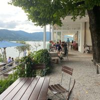 outdoor seating area at Aran in Tegernsee