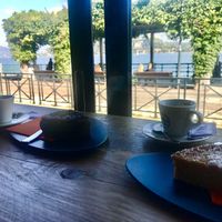 Vegan chocolate cake and vegan coconut cake with a view at Sinensis in Arona