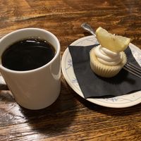  lemon cupcake (vegan) at The Floridian in St Augustine