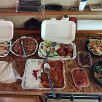 Vegan verassing buffet 4 personen at Sha'aam in Valkenburg