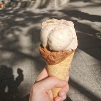 Crunchy peanut butter and jelly with Chocolate and Oreo Crunch at Chunks by KoRo in Berlin