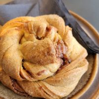 Vegan cardamom bun at PUCK specialty coffee in Nijmegen