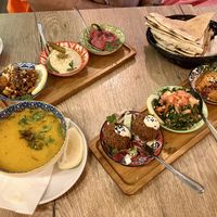  Vorspeisenteller und Linsensuppe   at Yamama in Bremen