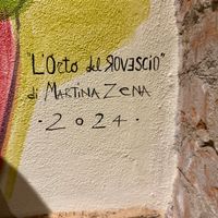 a detail of the wall painting at Il Rovescio in Bologna