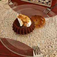 dolce all'acqua e cacao e panna vegan at Vis à Vis cucina&eventi in Orvieto