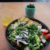 Falafel bowl and kombucha at Cantinho do Mercado in Vila Nova De Milfontes