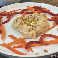 Hummus at Verv Kitchen in Bucharest