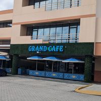 Store front at Grand Café in Hollywood