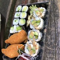 the green (avocado and cucumber maki, two inari (tamago replacement) and four veggie rolls at VietPho Cuisine in Frankfurt