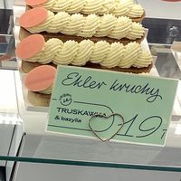 Strawberry & basill  at Eklerownia in Gdansk