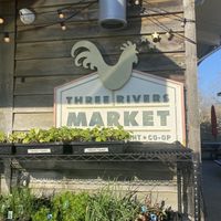 Wonderful organic market with cafe! Food great vegan options besides organic produce 👍🏻so grateful for my happy cow app!  at Three Rivers Market in Knoxville