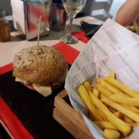 Vegan burger at Los Andes in Santa Pola
