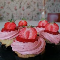 Erdbeer Cupcake at Fräulein Brömse in Luebeck