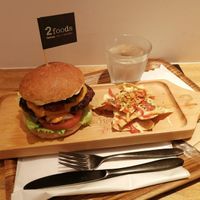 The junk burger with tortilla chips included at 2foods - Yaechika in Tokyo