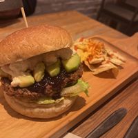 Teriyaki burger   at 2foods - Yaechika in Tokyo