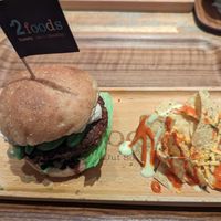 Burger with nachos at 2foods - Yaechika in Tokyo