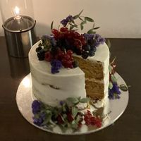Carrot cake (supposedly for 7 but is for at least double) at A Confeitaria in Funchal