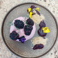  at Cor de Tangerina in Guimaraes