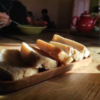 Pãozinho at Cor de Tangerina in Guimaraes