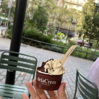 Dark chocolate & toffee coconut   at DelaCrem in Barcelona