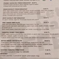 Vegan options at Let's Make Coffee in Istanbul