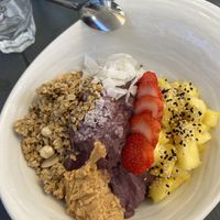 Acaí bowl, good toppings but untasty acaí base 🫐  at Surla in Tarifa