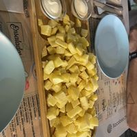 Patatas ali-oli  at María Tapas in Ourense