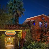 Entrance at Casa de Luz in Austin