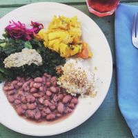 Lunch Outside at Casa de Luz in Austin