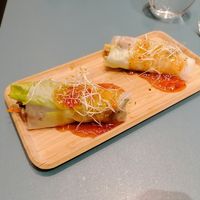 Rollitos primavera at Porta Ferro in Manresa