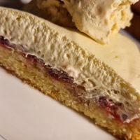  at Venn Canteen in Porto