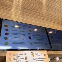 Selection: 6 fruity, dark chocolate, pistachio, ginger-turmericc  at Gelateria Eccetera in Bolzano