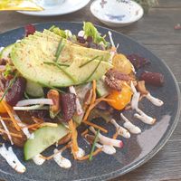 Vegan salad as breakfast on a sandwich at Lunchroom bij Moeders in Grave