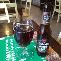 Cerveza Estrella Galicia 0,0 at Casa de la Abuela in Pontedeume