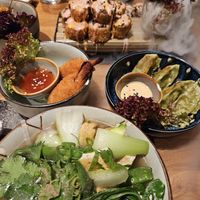 Pho, spinach gyoza, chicken wings & sushi at Udum in Cologne