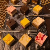 Vegan dessert cakes at Zeeuwse Schatkamer in Zierikzee